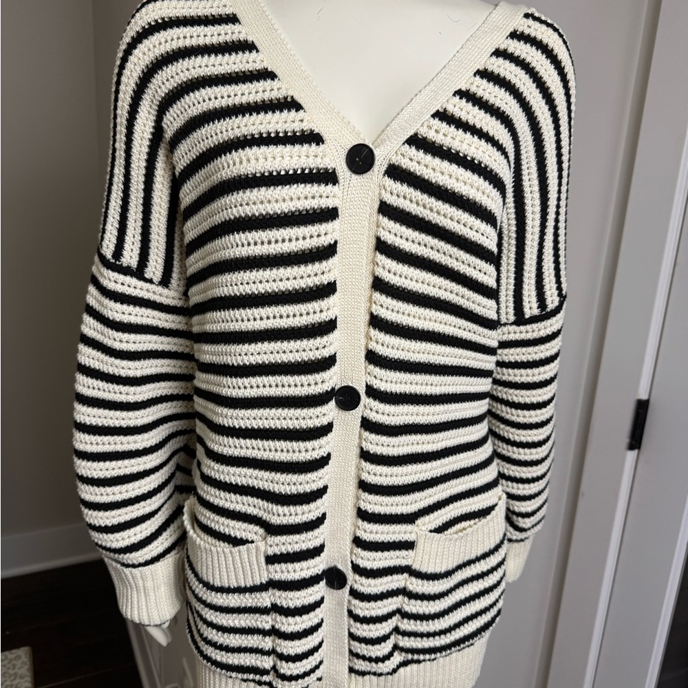 Chic Soul Black and Cream Striped Cardigan 3x